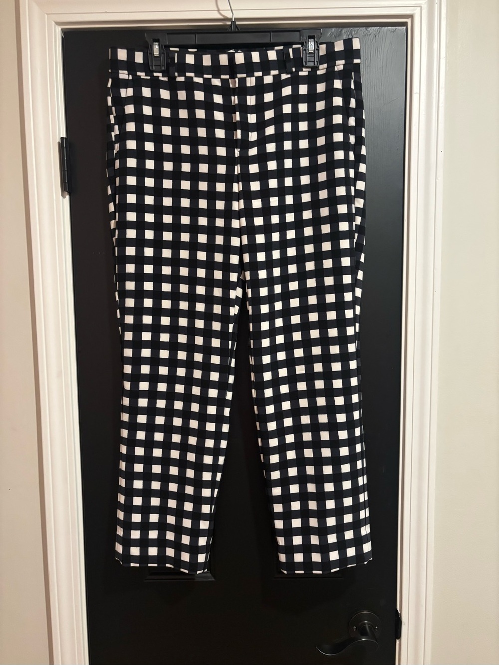 Banana Republic Black and White Gingham Cropped Pants